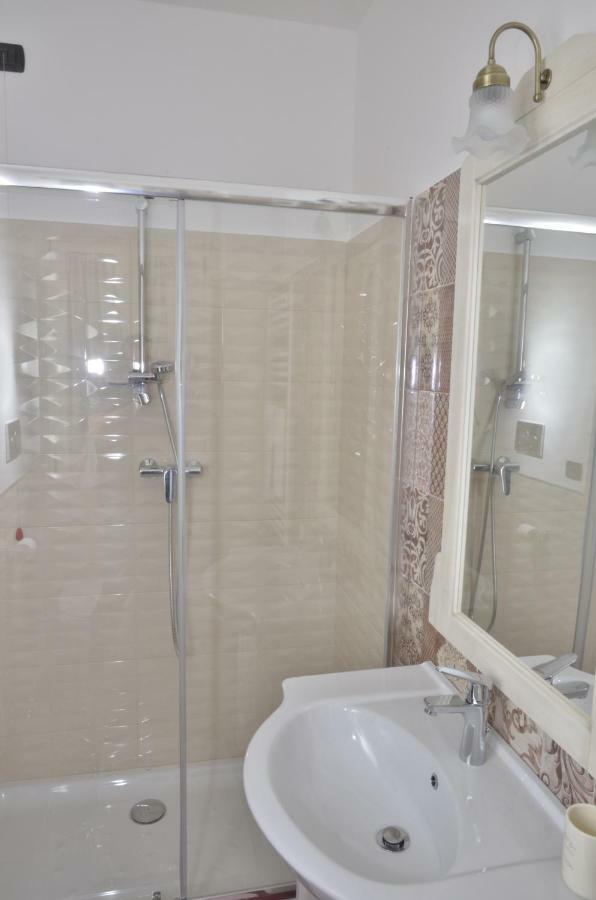B&B Mero' Room Spinetoli ภายนอก รูปภาพ