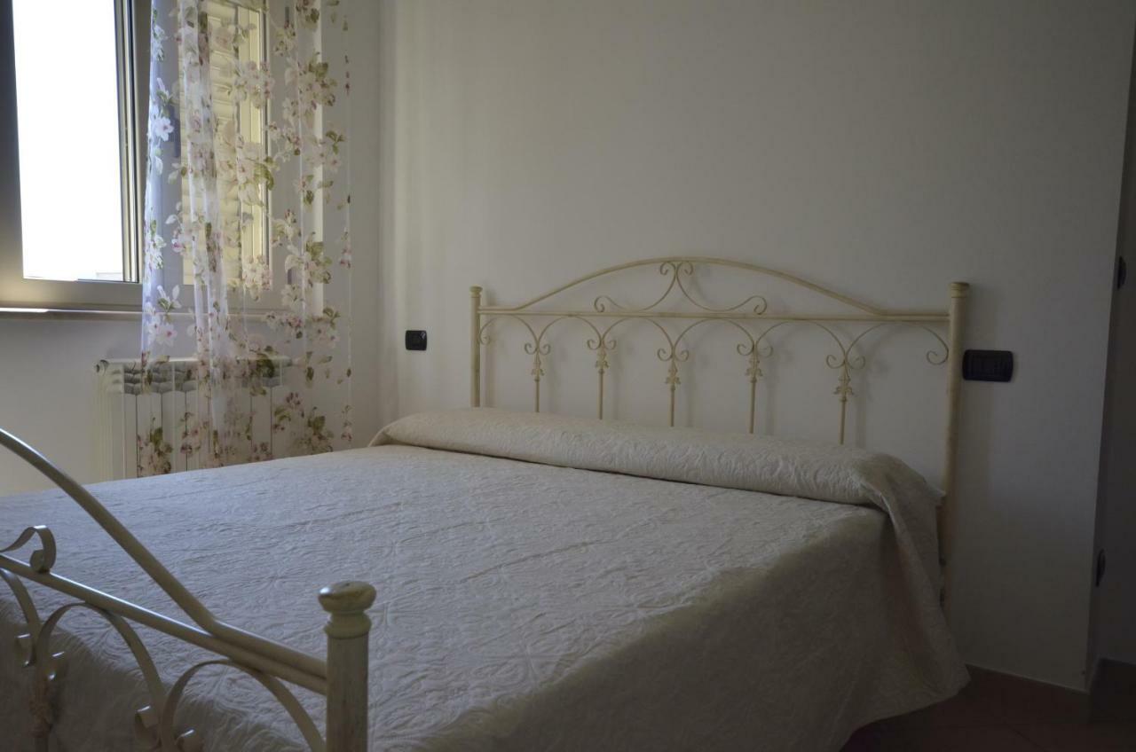B&B Mero' Room Spinetoli ภายนอก รูปภาพ