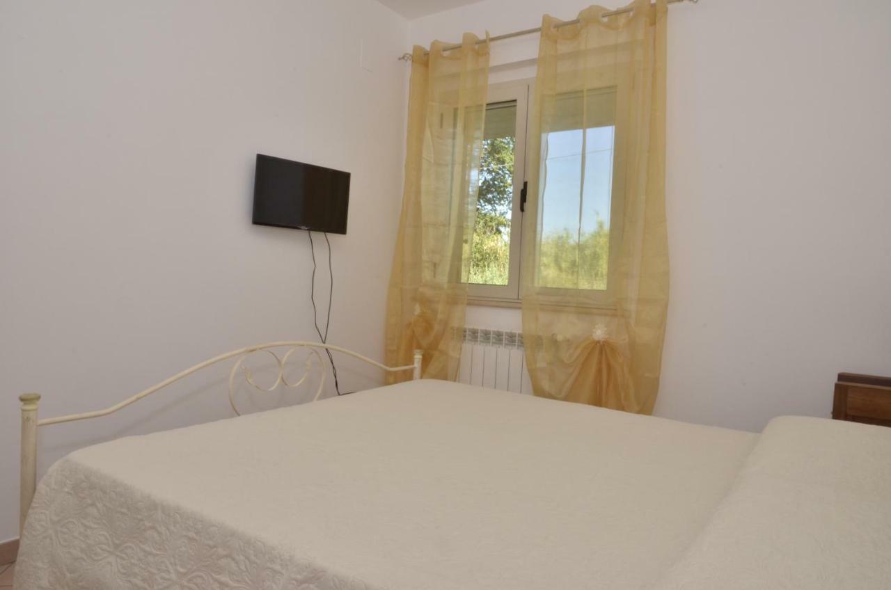 B&B Mero' Room Spinetoli ภายนอก รูปภาพ
